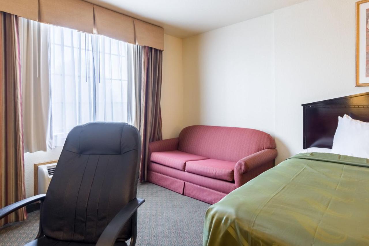 Quality Inn & Suites Of Alma - Northeast From Fort Smith Exteriér fotografie